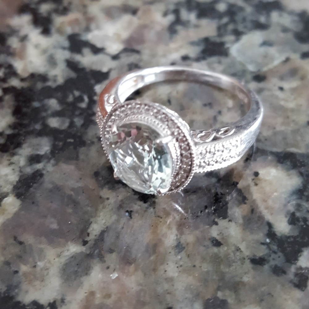 Amethyst ring